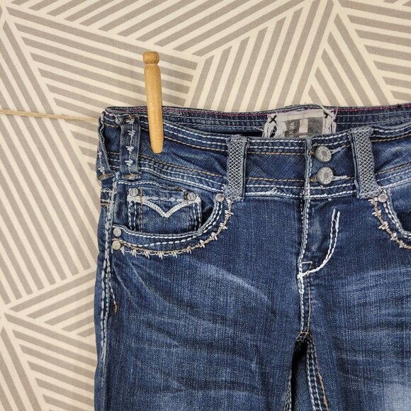 TRADEMARK H Dark Wash Jeans Embroidered Pockets Size 5/6 30" Slim Flare Women's - Picture 4 of 9